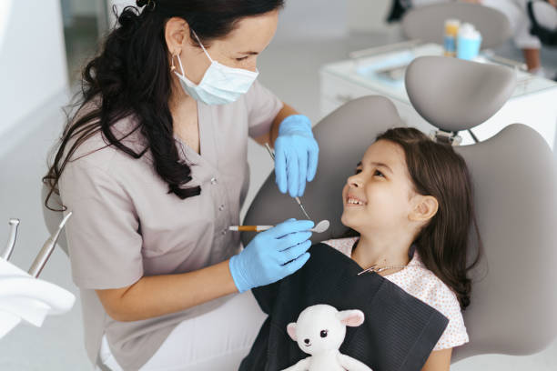 Best Wisdom Tooth Removal  in Farmer City, IL